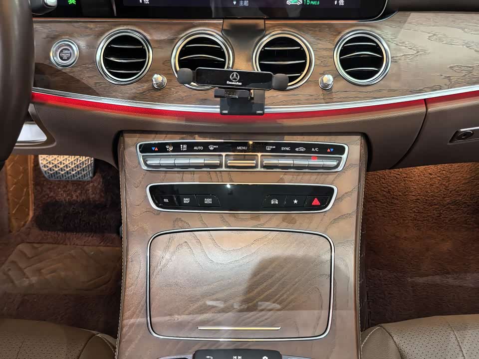 Mercedes-Benz E-class Mercedes-Benz E-class