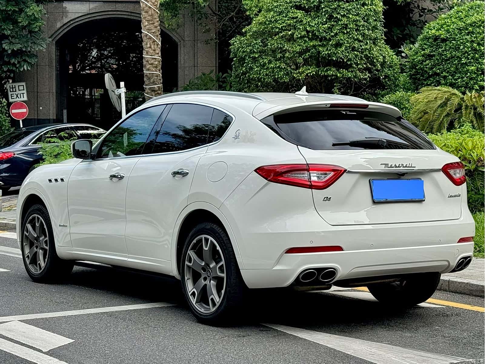Maserati Levante, 2020 4