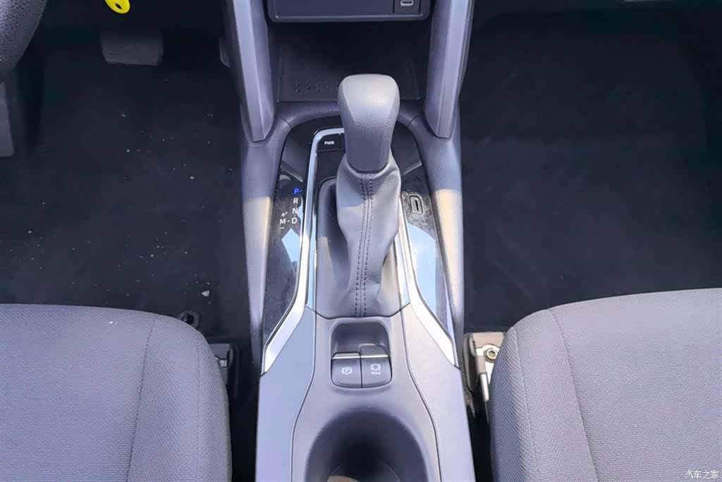 Toyota Frontlander, 2024 16