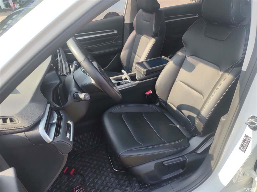 Geely Emgrand, 2024 11