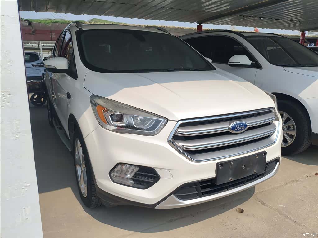 Ford Kuga, 2017 4