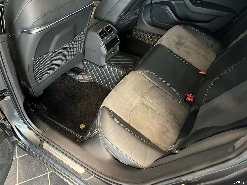 Audi A6L, 2021 12