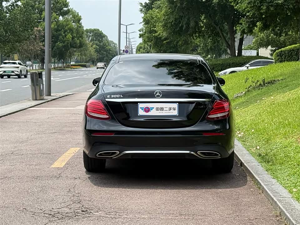 Mercedes-Benz E-class Mercedes-Benz E-class