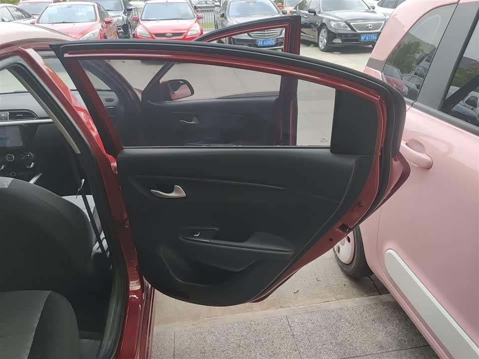 Kia K2