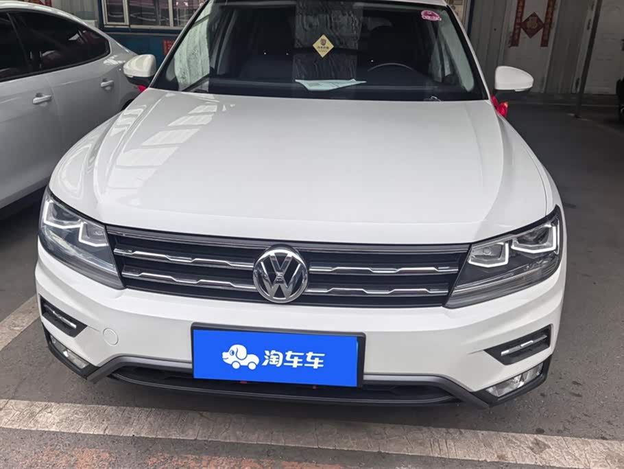 Volkswagen Tiguan L