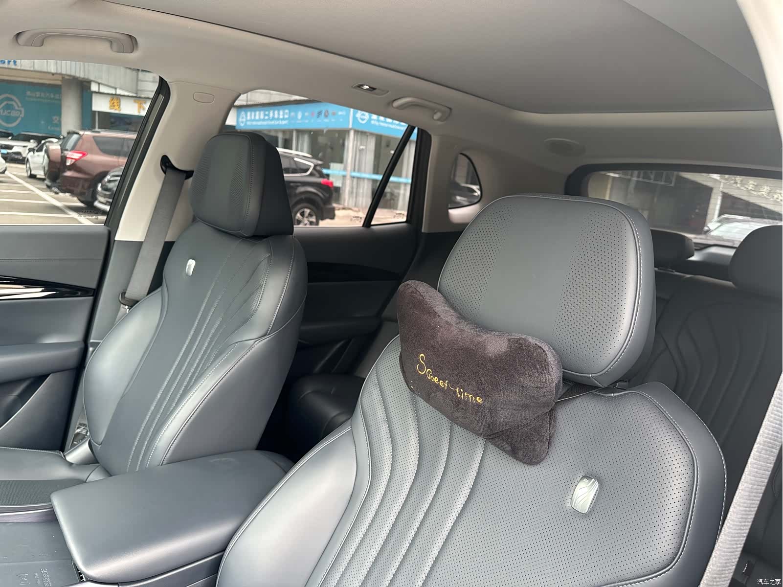 Geely Galaxy E5, 2024 15