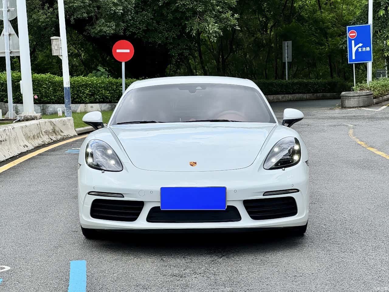 Porsche Cayman, 2022 2