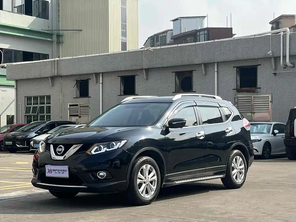 Nissan Qijun