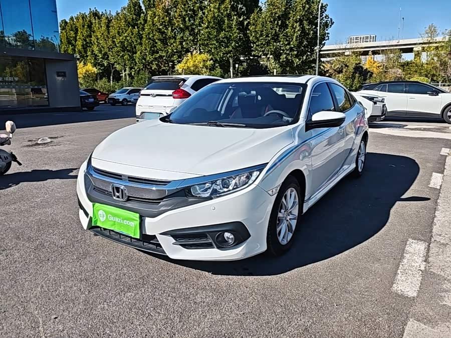 Honda Civic 2018, фото 1