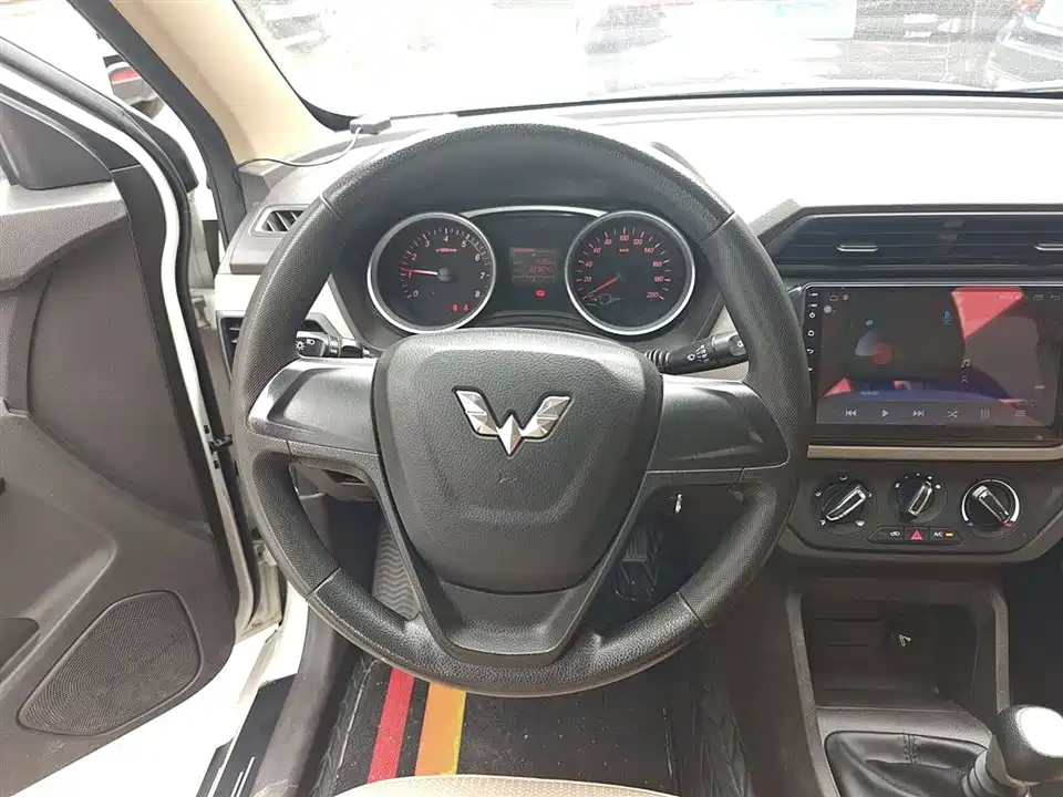 Wuling Wuling Hongguang