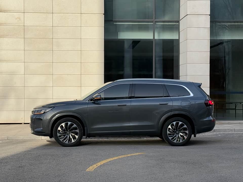 AITO Ask the world M7