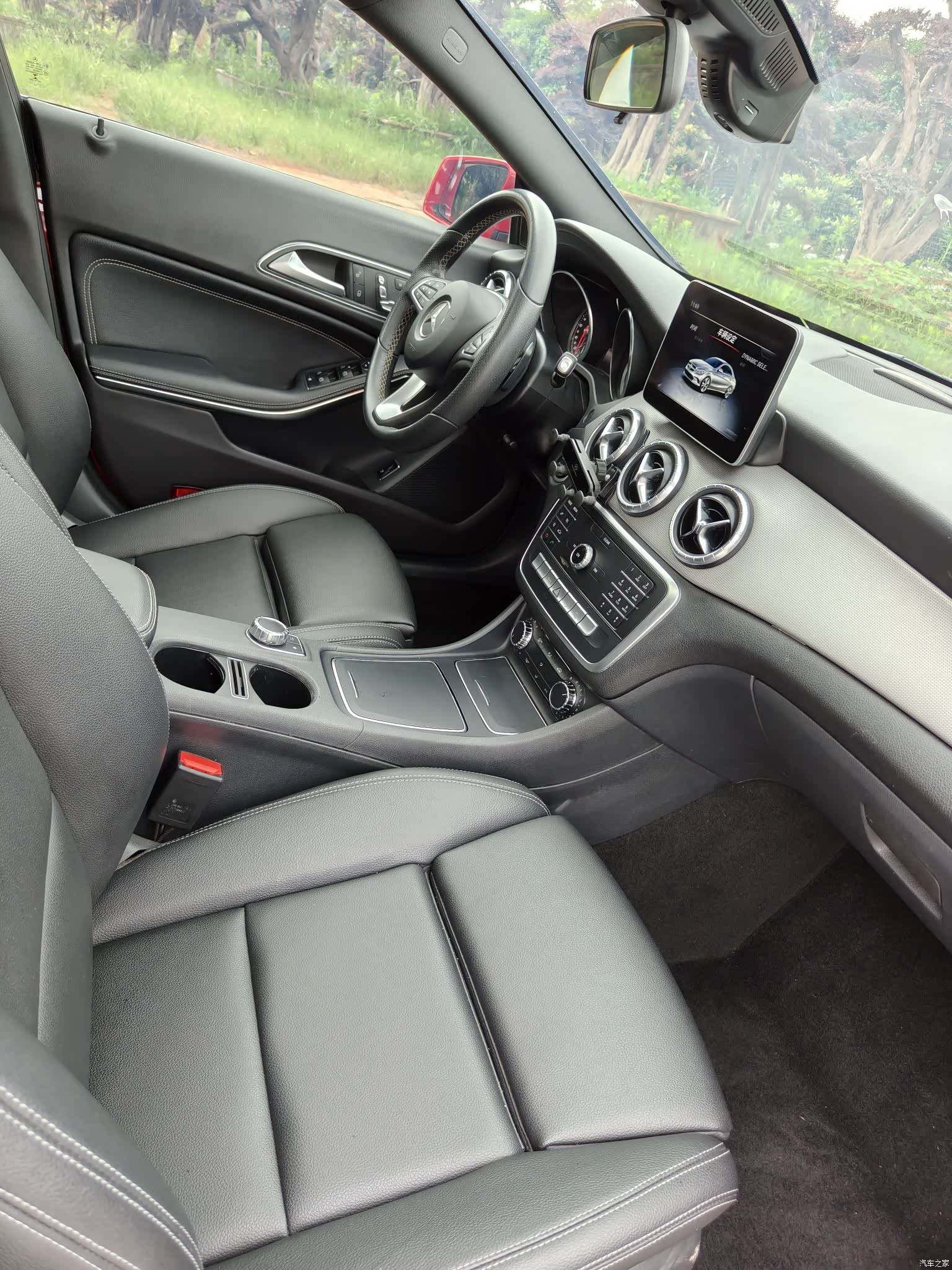 Mercedes-Benz CLA, 2019 10