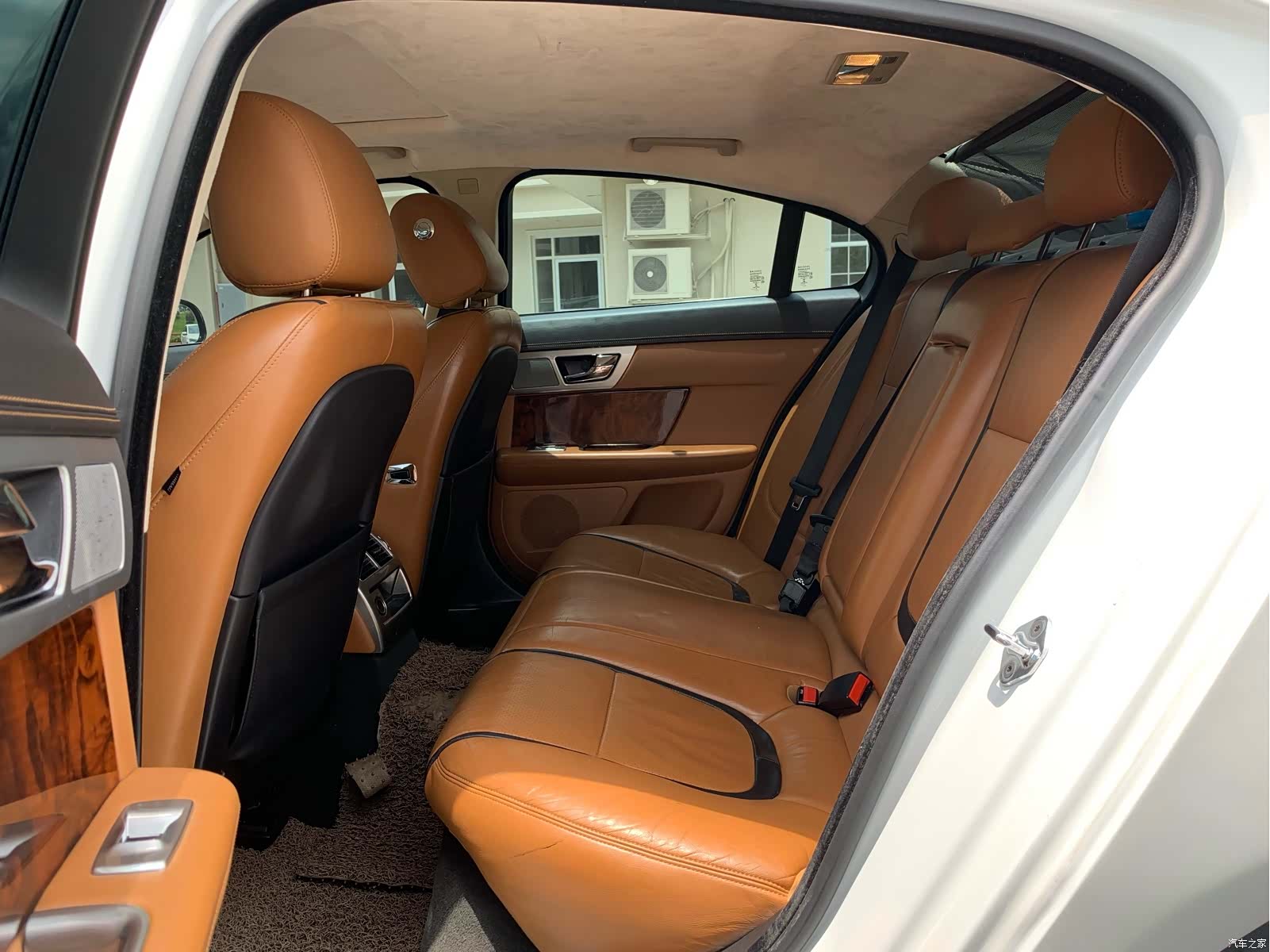 Jaguar XF, 2013 14