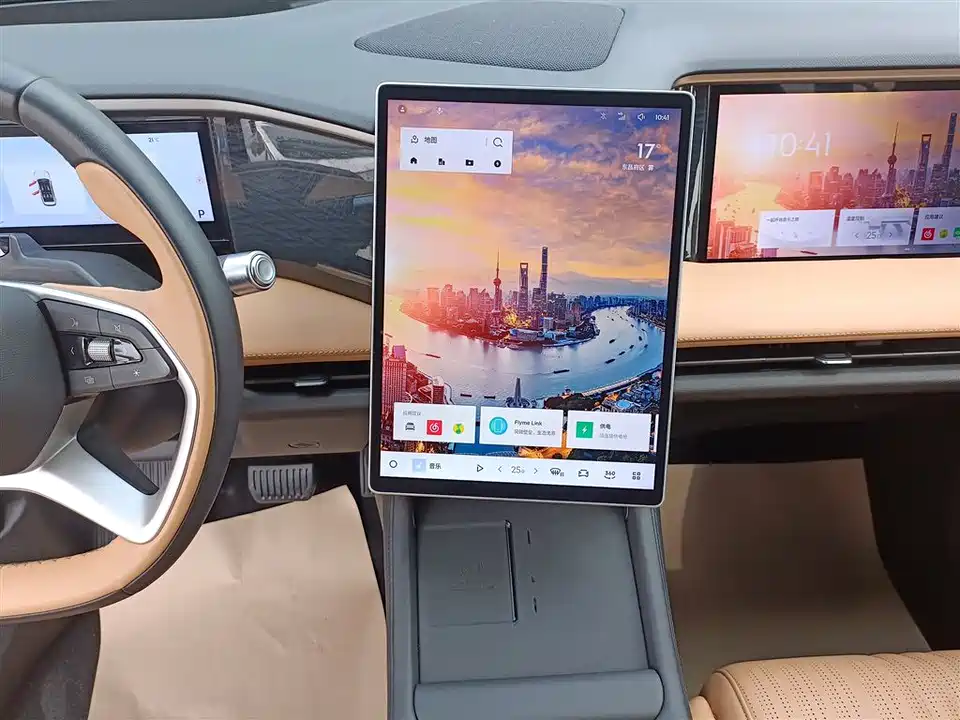 Geely Galaxy Galaxy L7