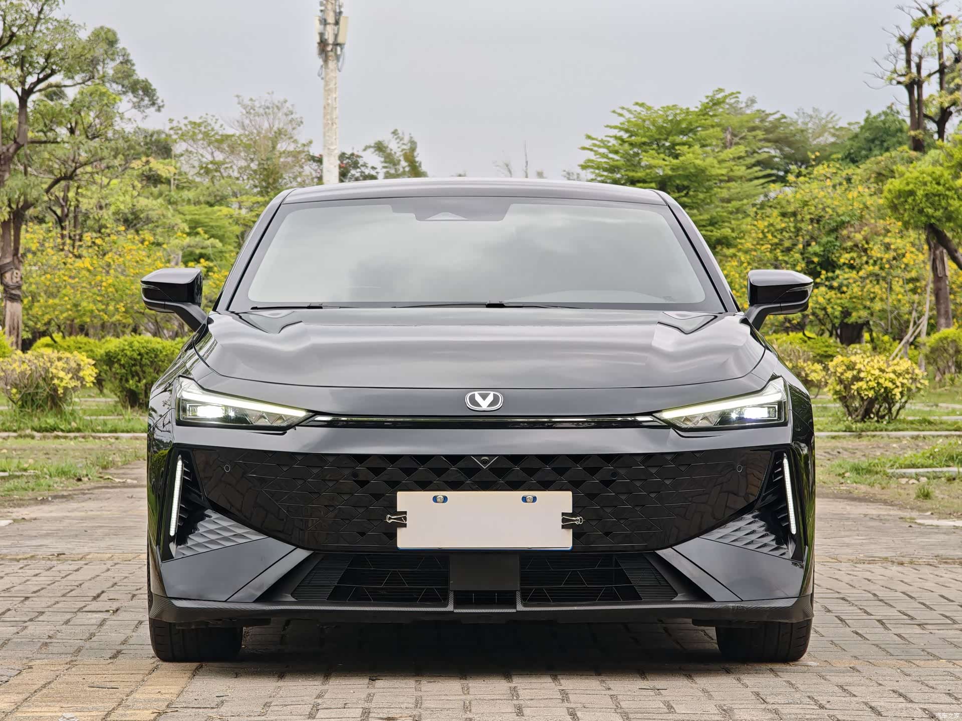 Changan UNI-V, 2024 2