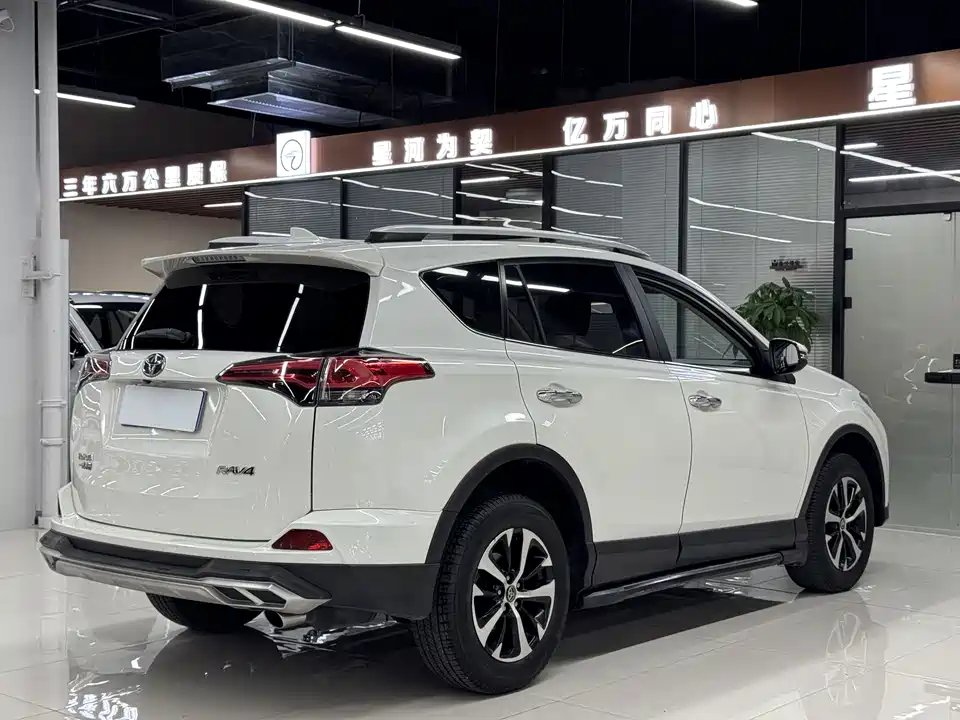 Toyota RAV4 Rongfang