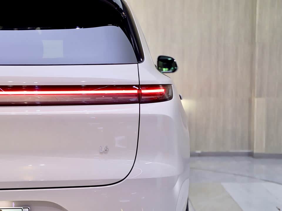 Li Auto Ideal L6