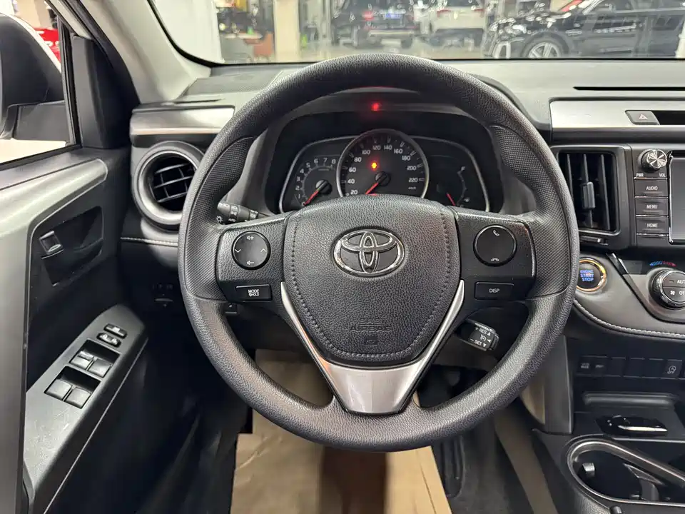 Toyota RAV4 Rongfang