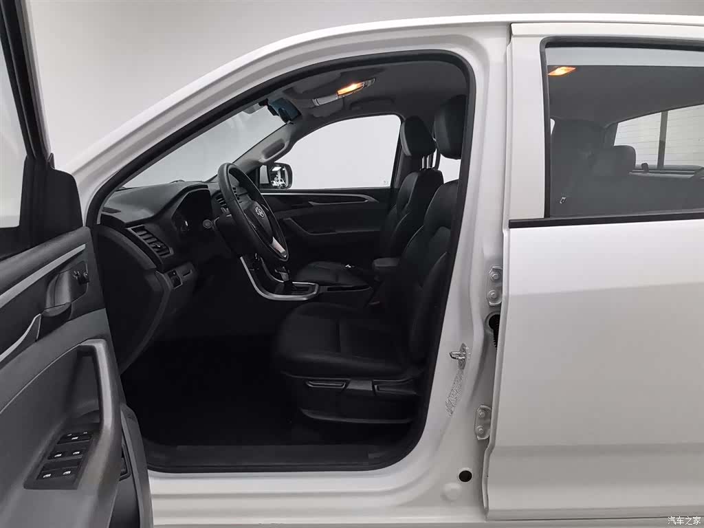Maxus T60, 2019 10