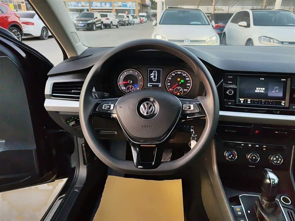 Volkswagen Lavida
