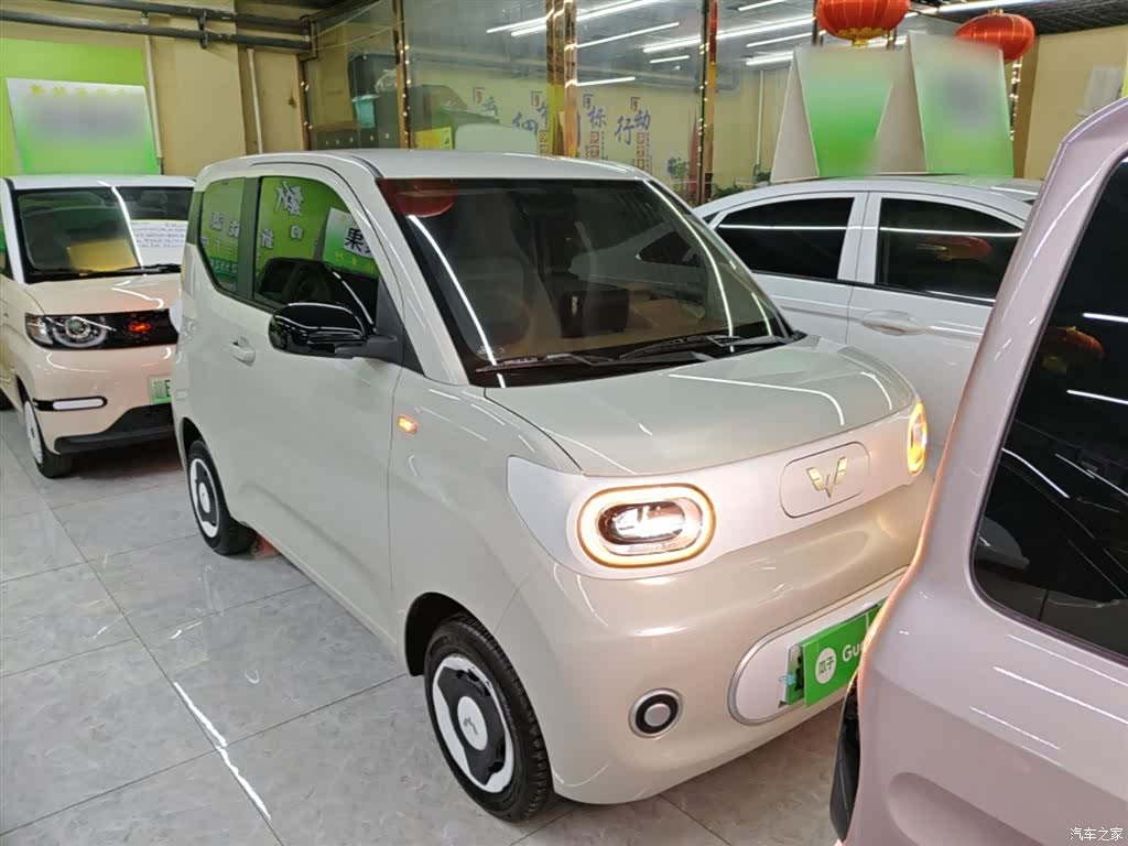 Wuling MINIEV, 2025 4