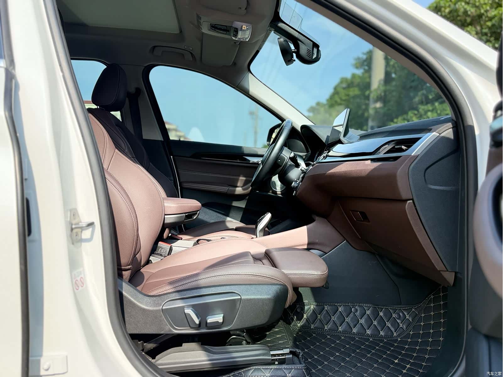 BMW X1, 2021 13