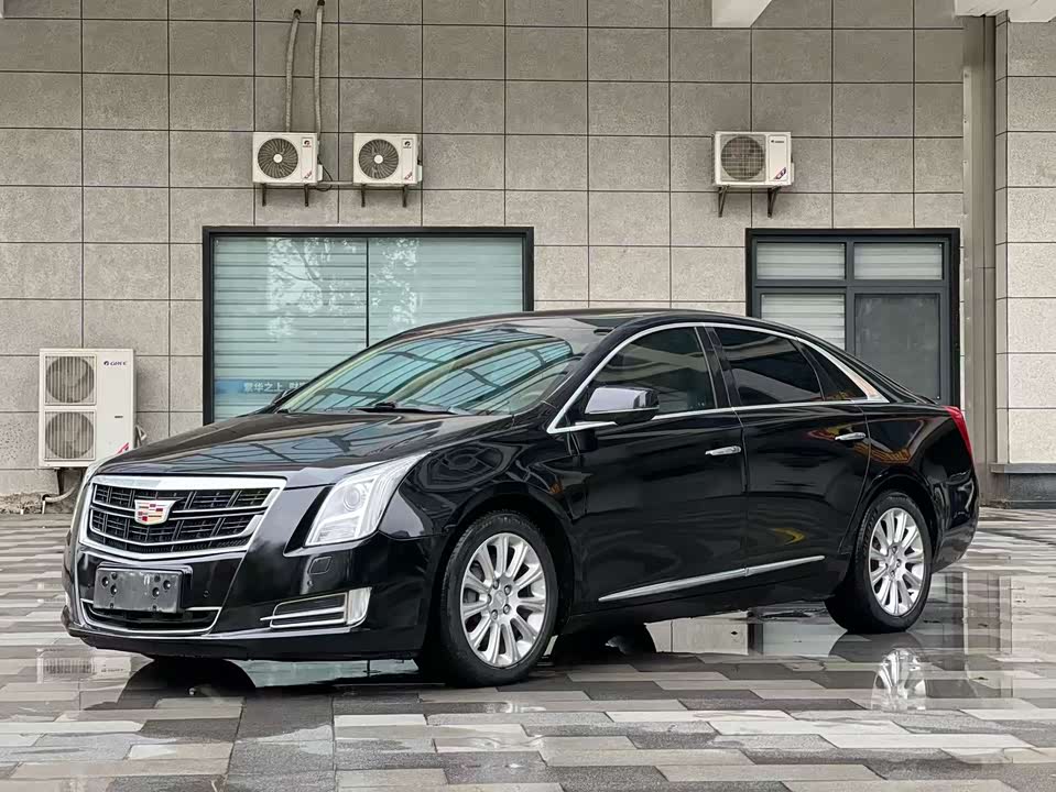 Cadillac XTS