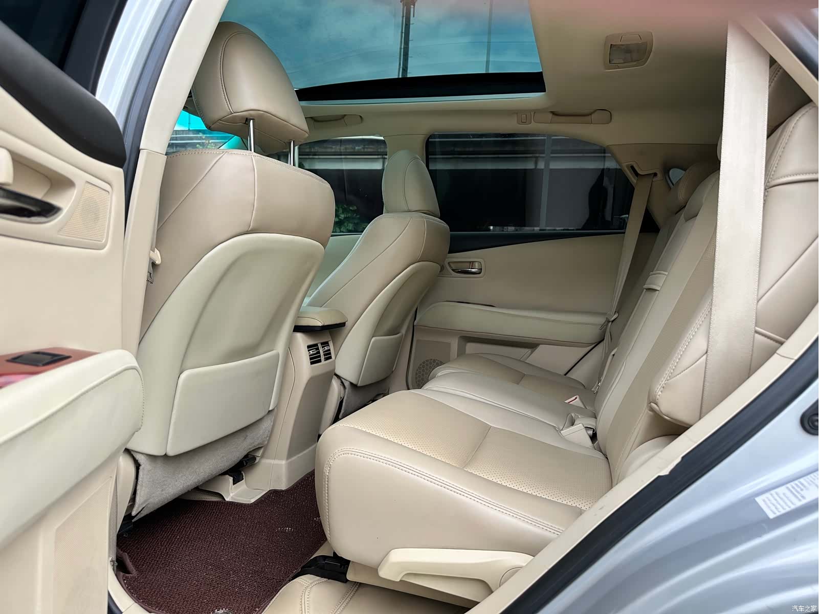 Lexus RX, 2009 14
