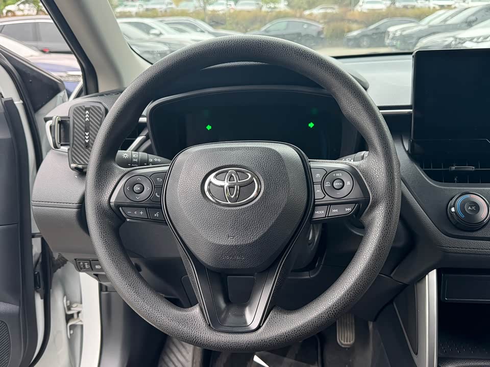 Toyota Corolla Sharp amplifier