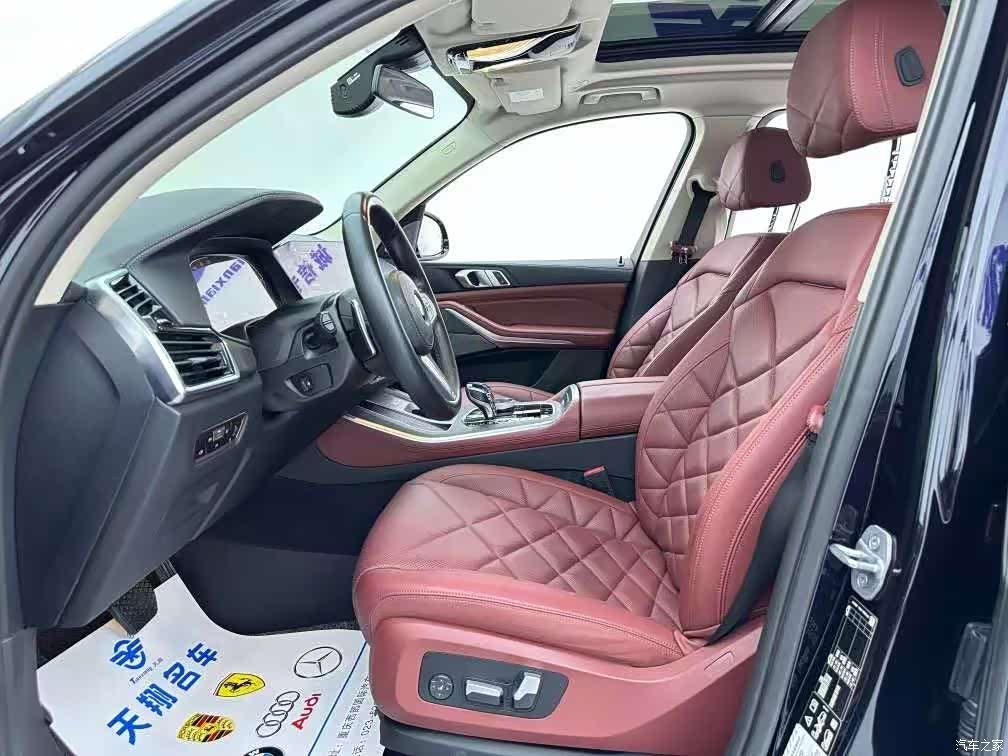 BMW X5, 2023 10