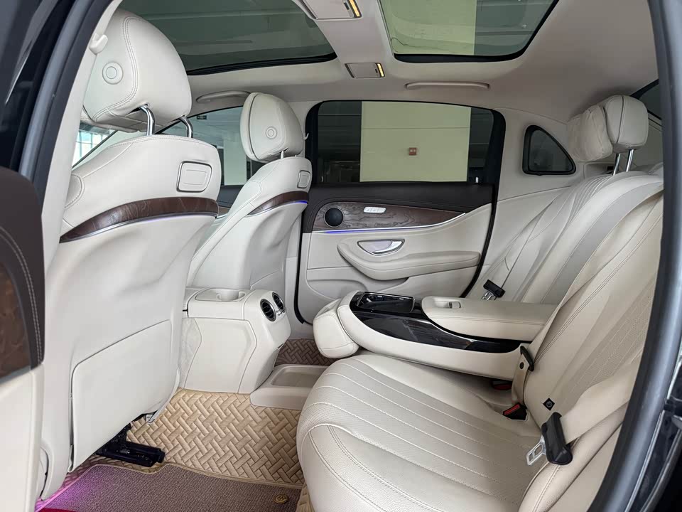 Mercedes-Benz E-class Mercedes-Benz E-class