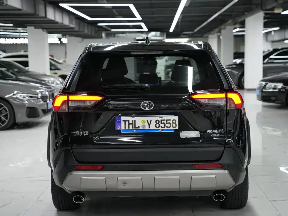 Toyota RAV4 Rongfang