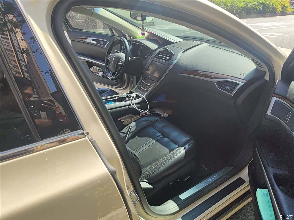 Lincoln MKZ, 2015 20