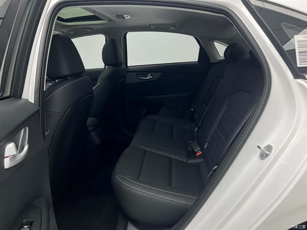 Kia K3, 2026 17