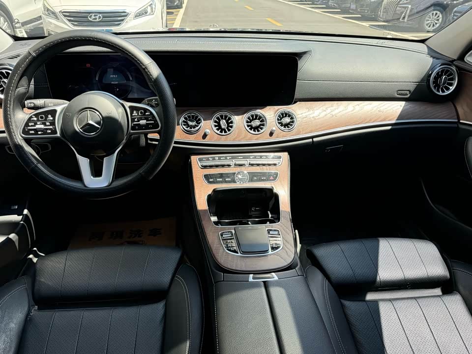 Mercedes-Benz E-class Mercedes-Benz E-class