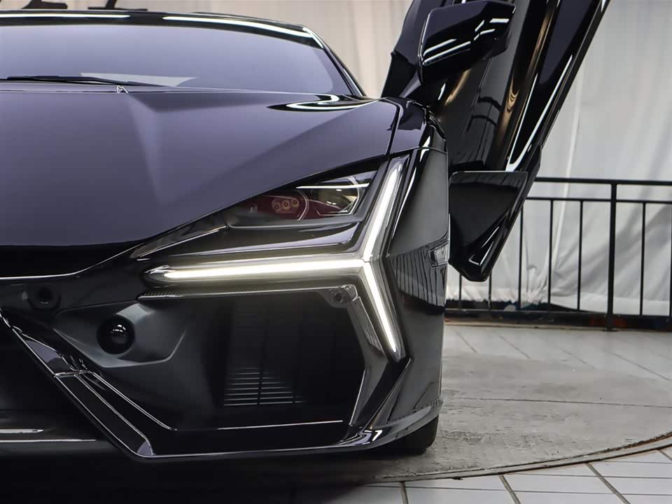 Lamborghini Revuelto Lamborghini Revuelto