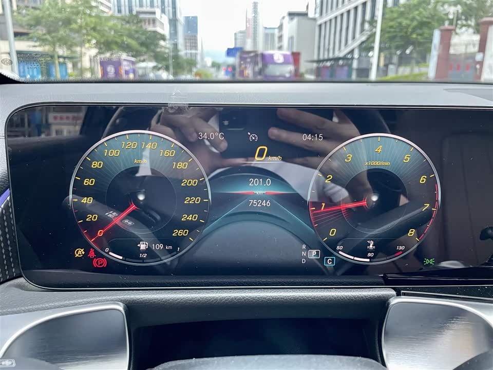 Mercedes-Benz GLB Mercedes-Benz GLB