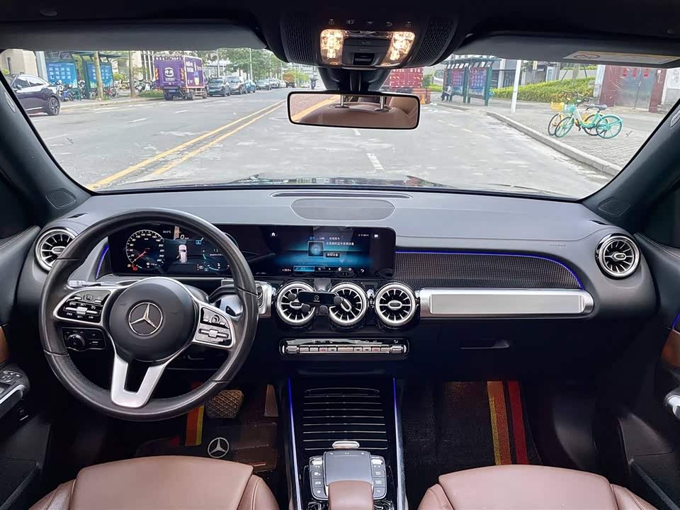 Mercedes-Benz GLB Mercedes-Benz GLB
