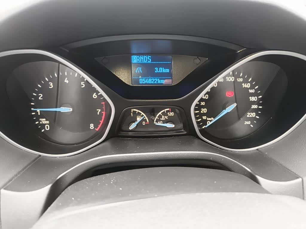 Ford Focus, 2016 12
