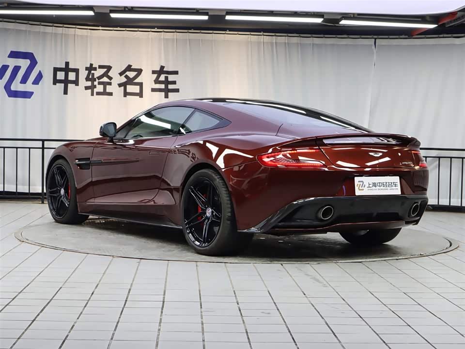 Aston Martin Vanquish Aston Martin Vanquish