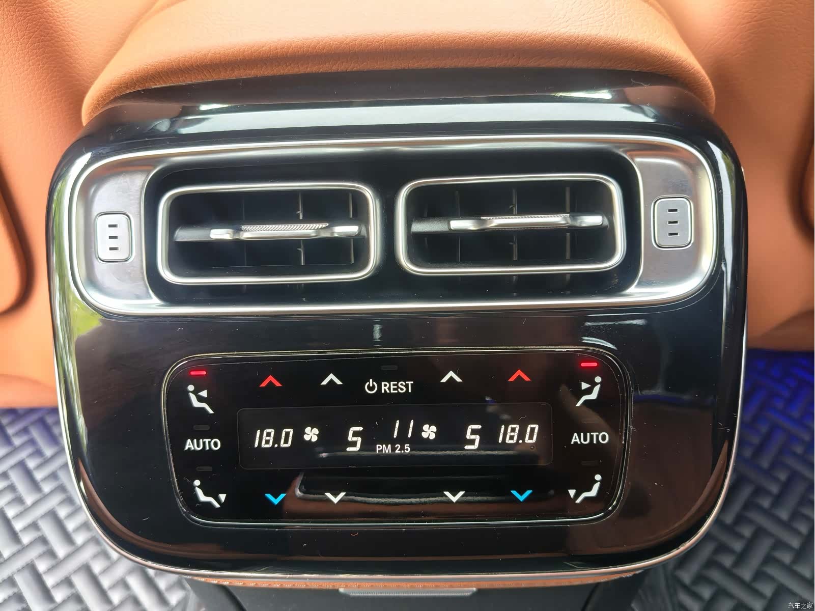 Mercedes-Benz S-Class, 2023 15