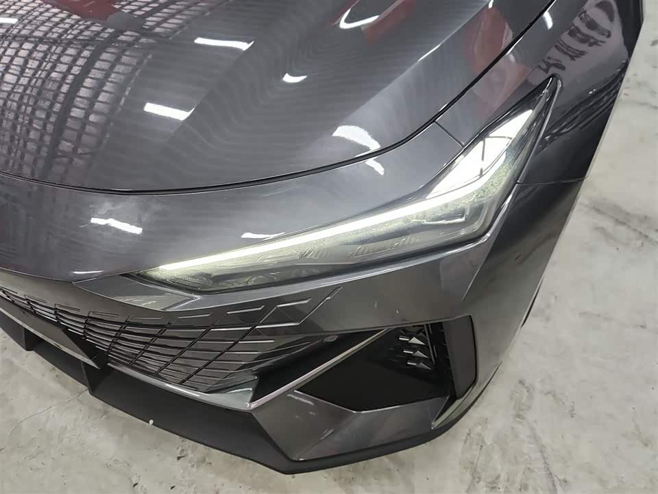 Changan UNI-V Smart iDD