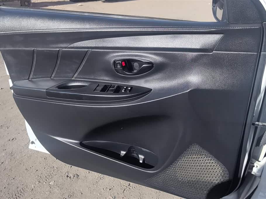 Toyota YARiS L Zhixuan