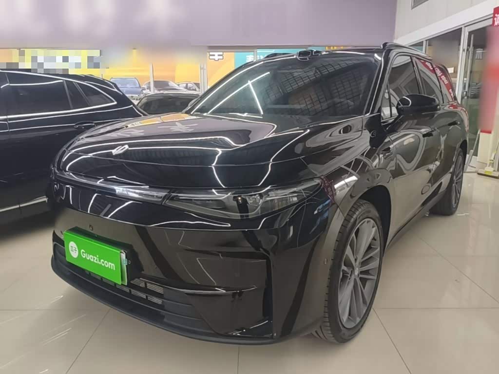 Leapmotor C16