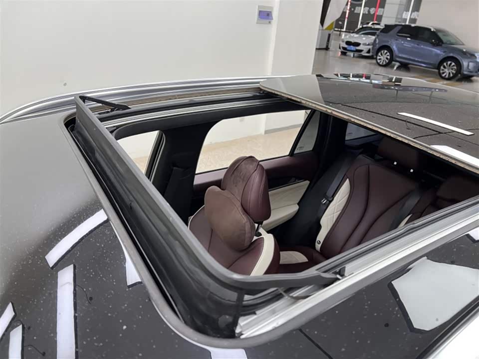 Geely Monjaro