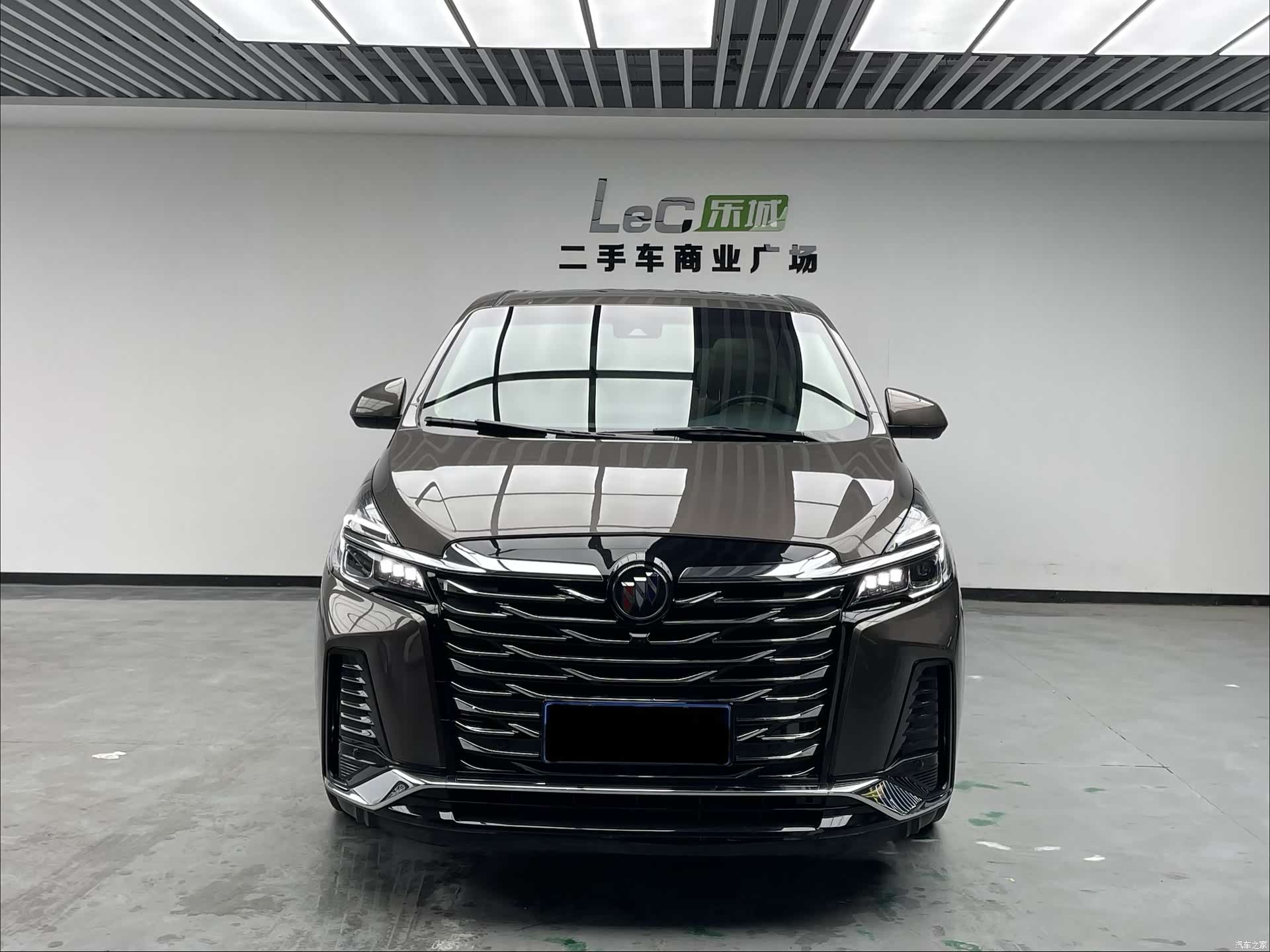 Buick GL8, 2023 3