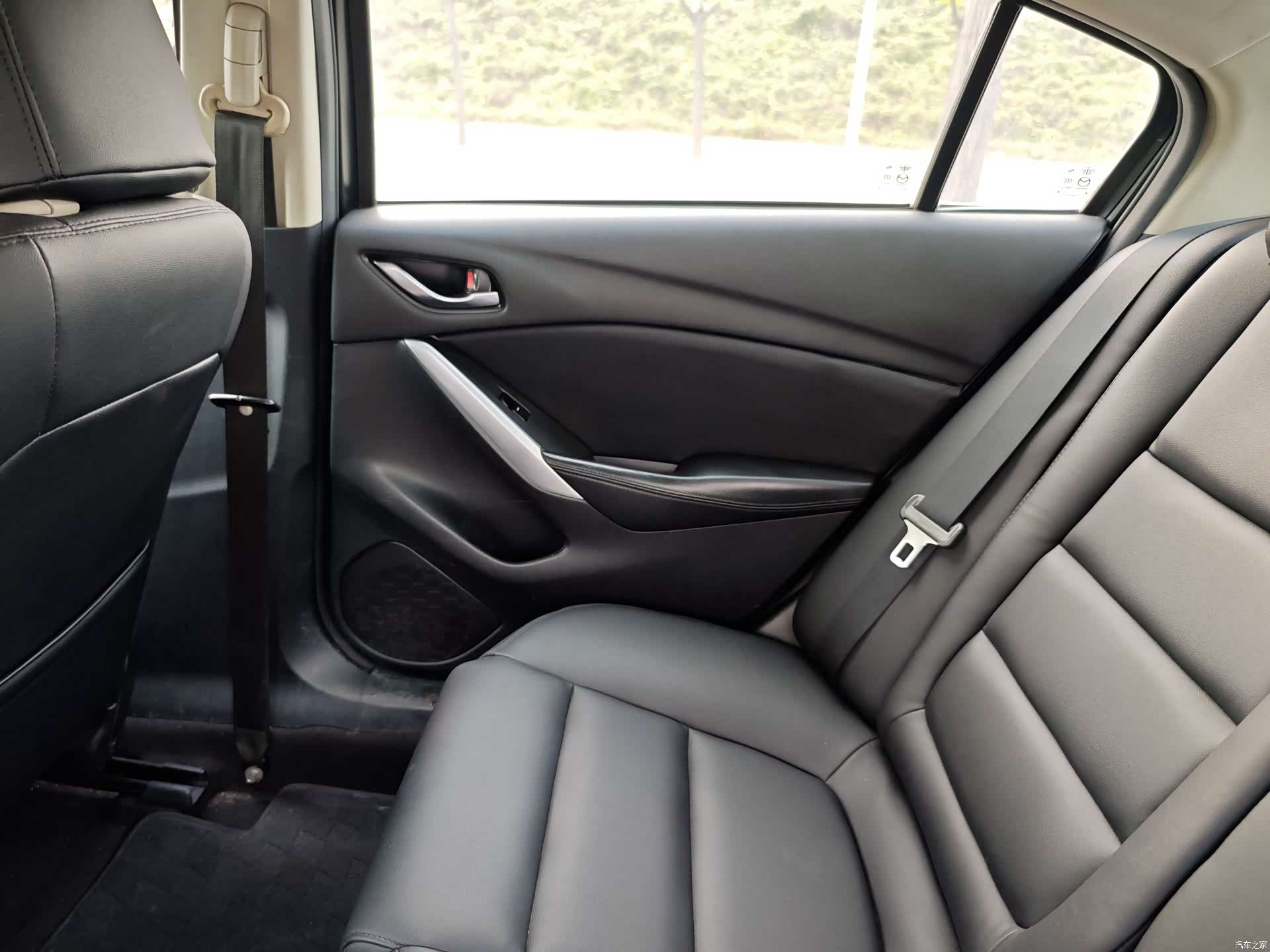 Mazda Atenza, 2016 14