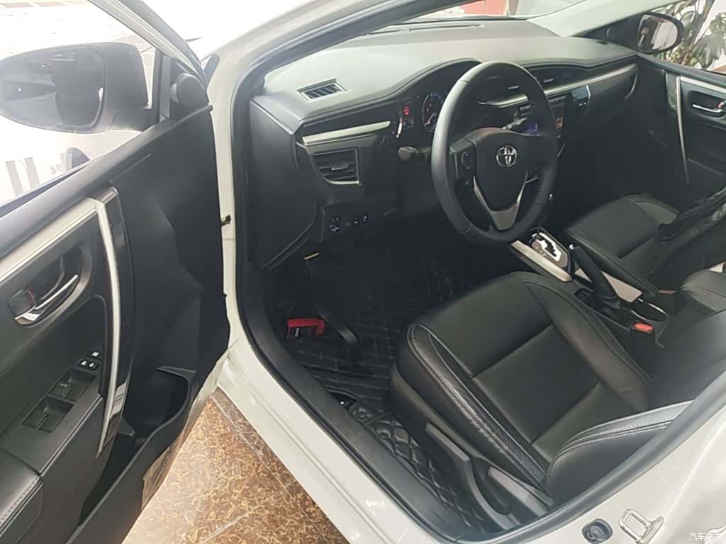 Toyota Corolla, 2017 16
