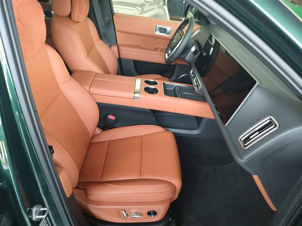 Li Auto Ideal L6