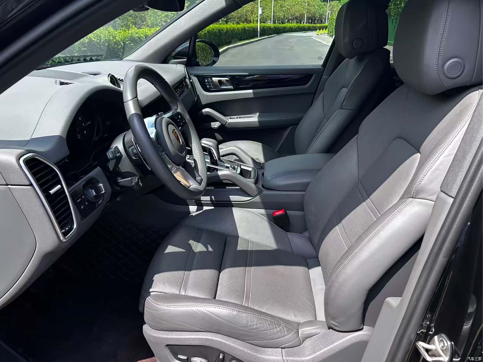 Porsche Cayenne, 2023 6